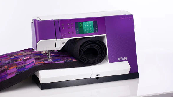 PFAFF - Expression 710 FLOOR MODEL
