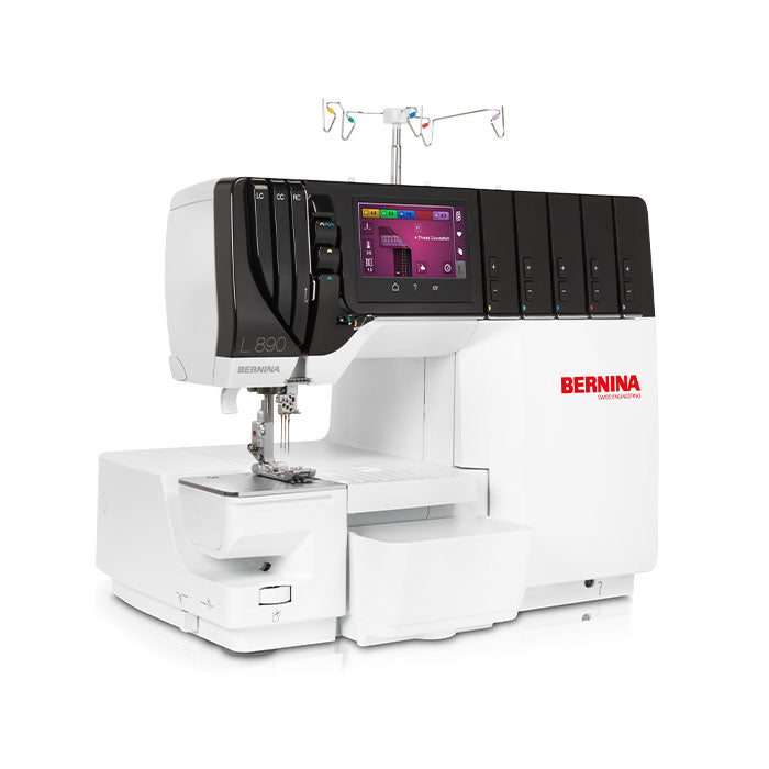 Bernina L890 - Serger
